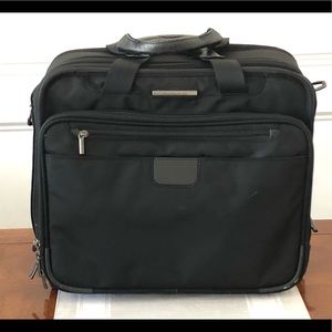 Briggs and Riley travelware rolling briefcase